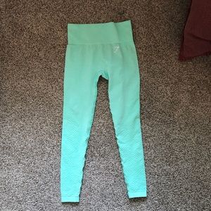 New sour green vital seamless Gumshark legging!